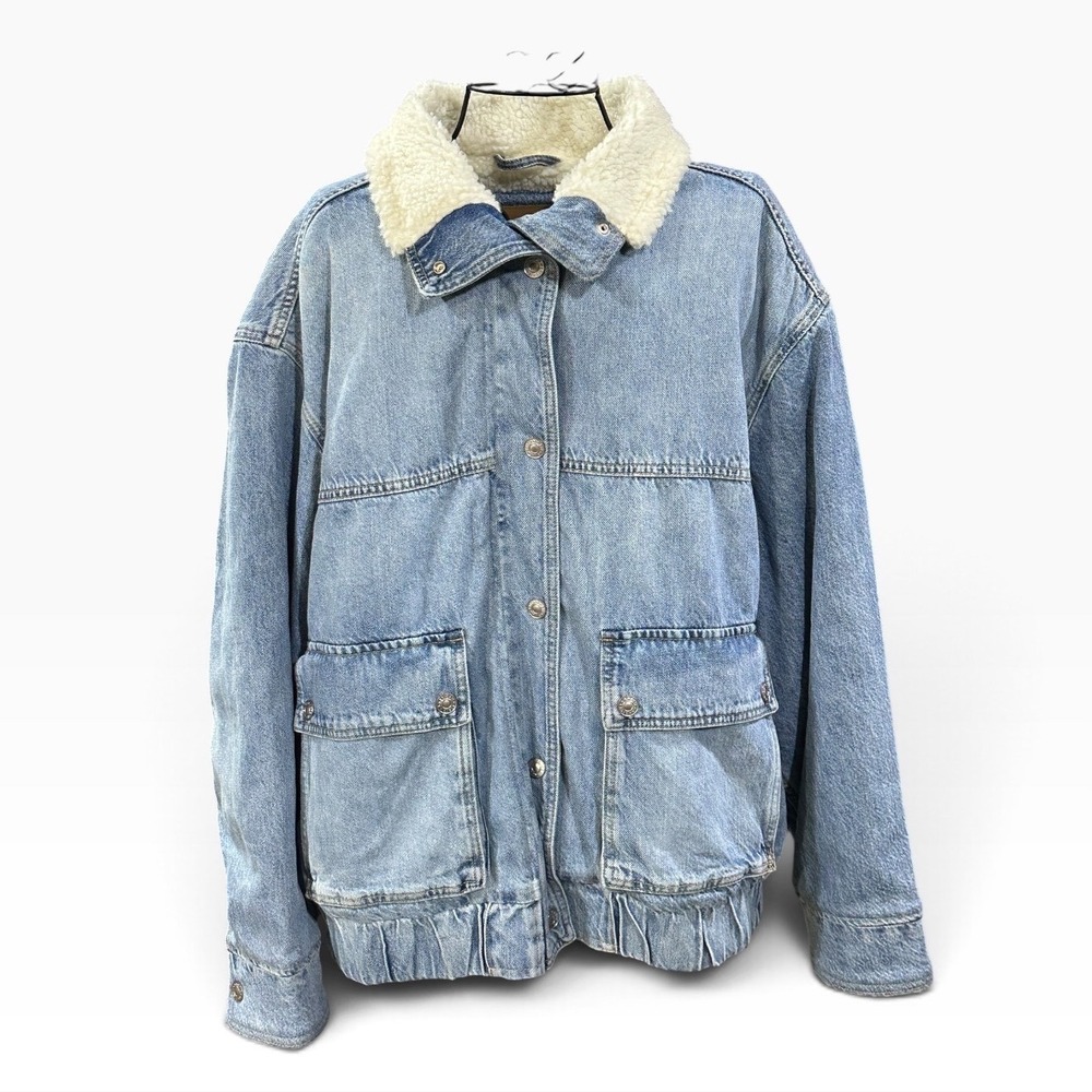 American Eagle Womens XL Sherpa Lined Denim Bomber Jacket Light Wash Oversized - Picture 1 of 7